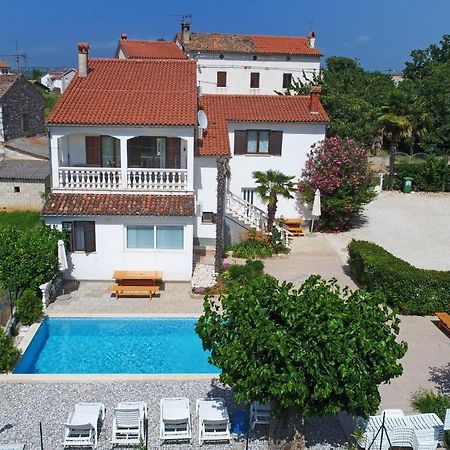 Apartments Ella Пореч Экстерьер фото
