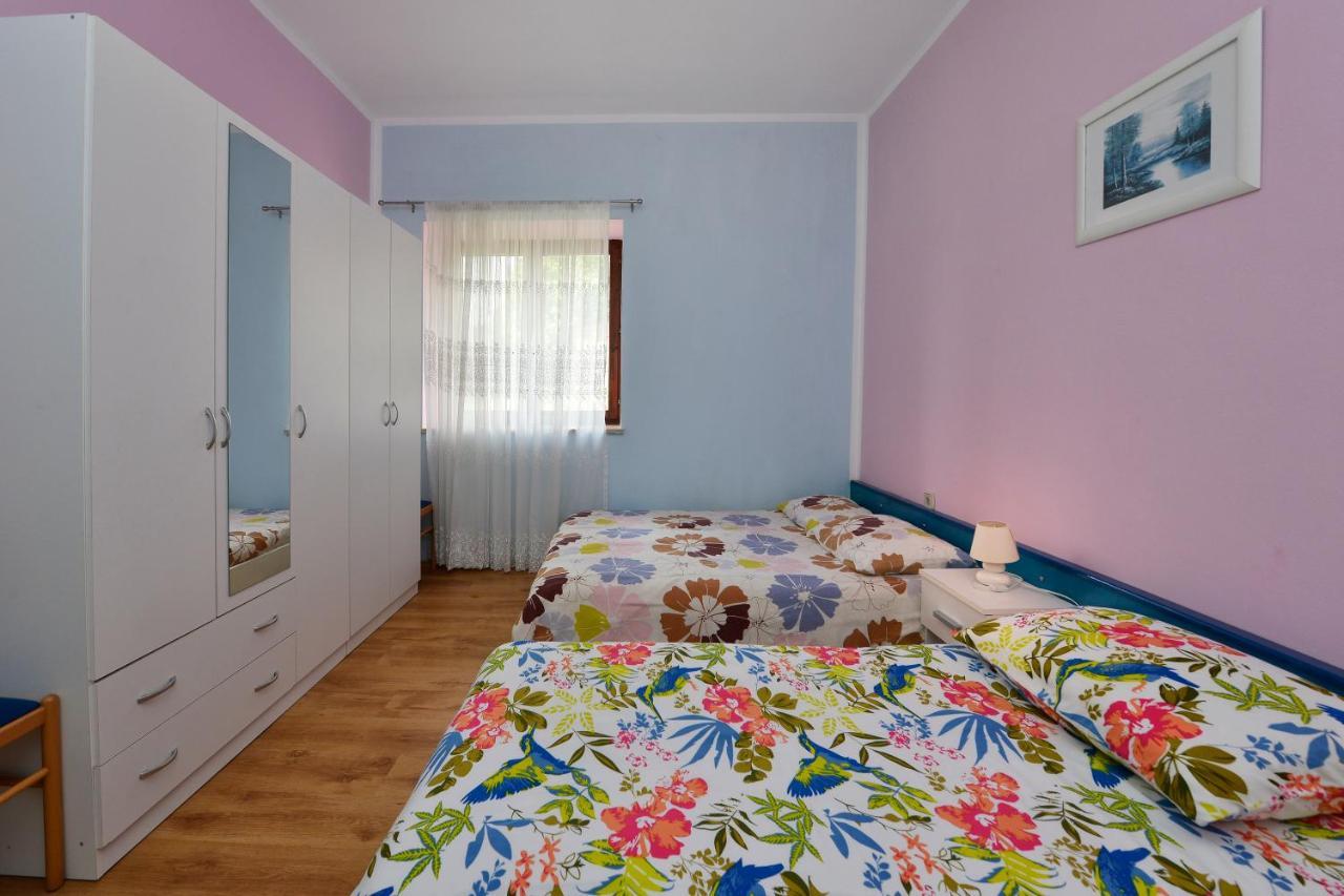 Apartments Ella Пореч Экстерьер фото