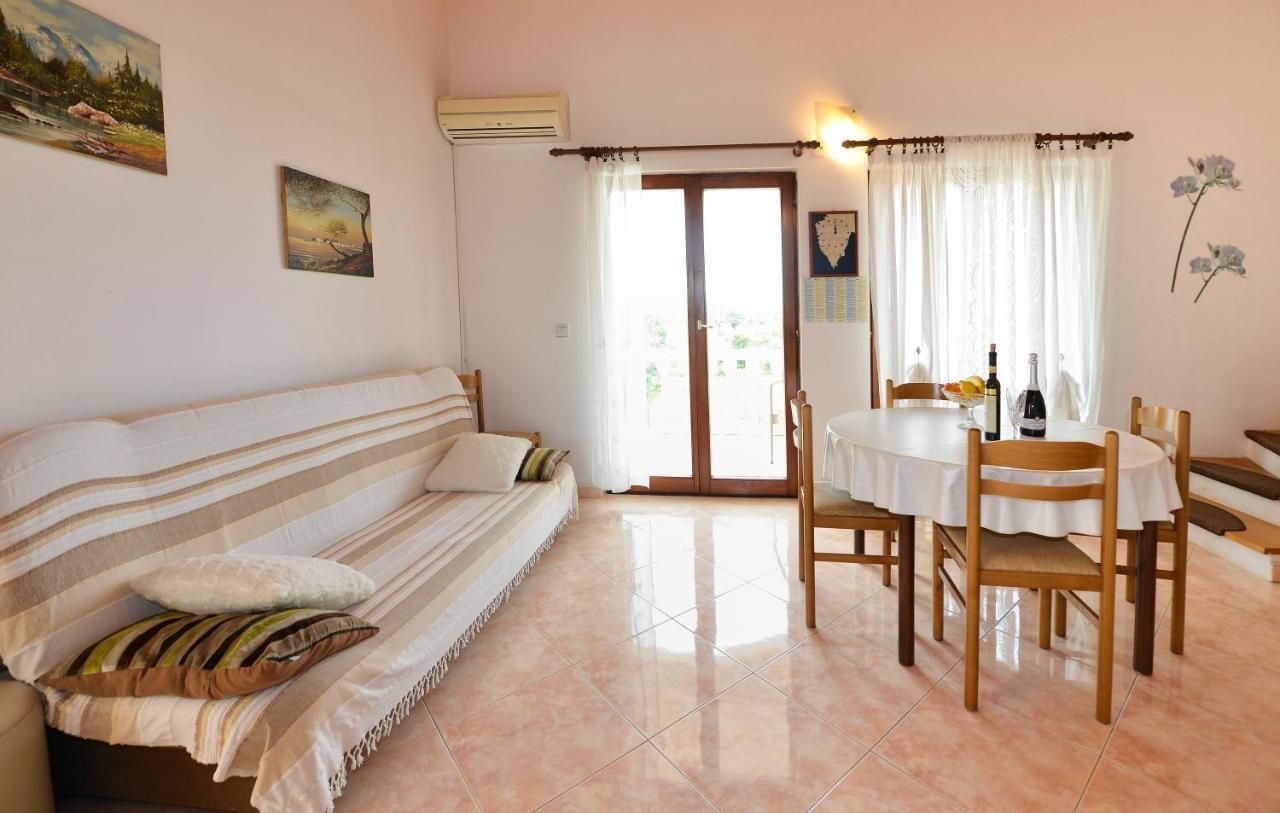 Apartments Ella Пореч Экстерьер фото