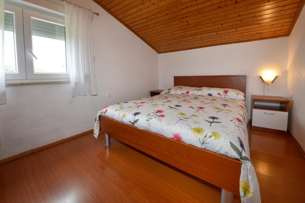 Apartments Ella Пореч Экстерьер фото