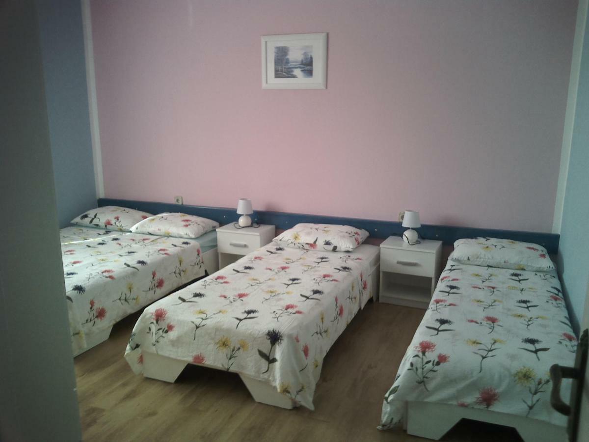 Apartments Ella Пореч Экстерьер фото